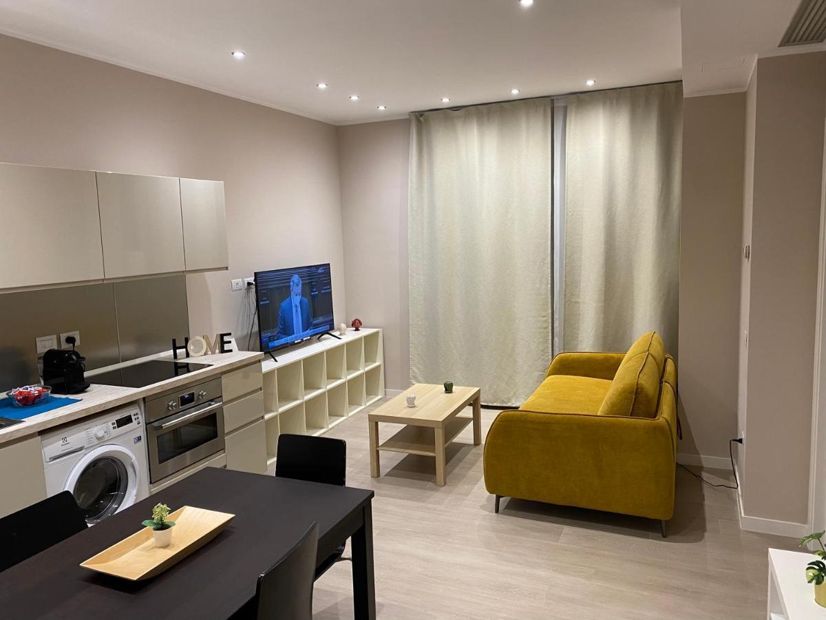Urban Chic Home Бари Экстерьер фото